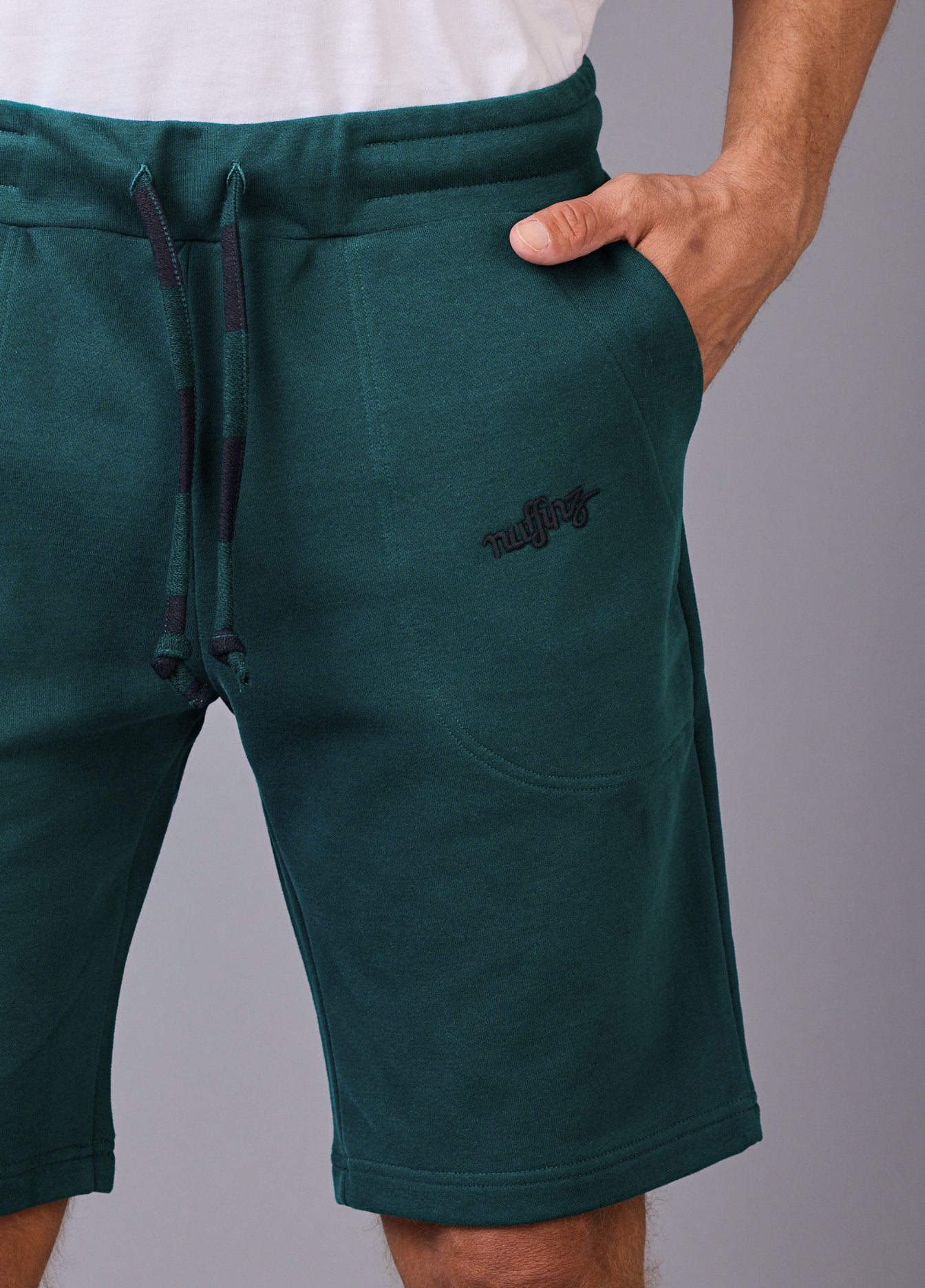 PONDEROSA PINE SOLID SHORTS